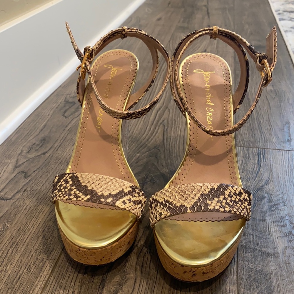 Jean-Michel Cazabat Wedges